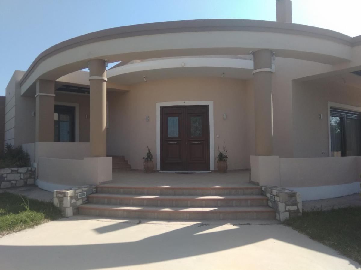 Kos Villa - Family Comfort With Large Garden, Jacuzzi Exteriér fotografie